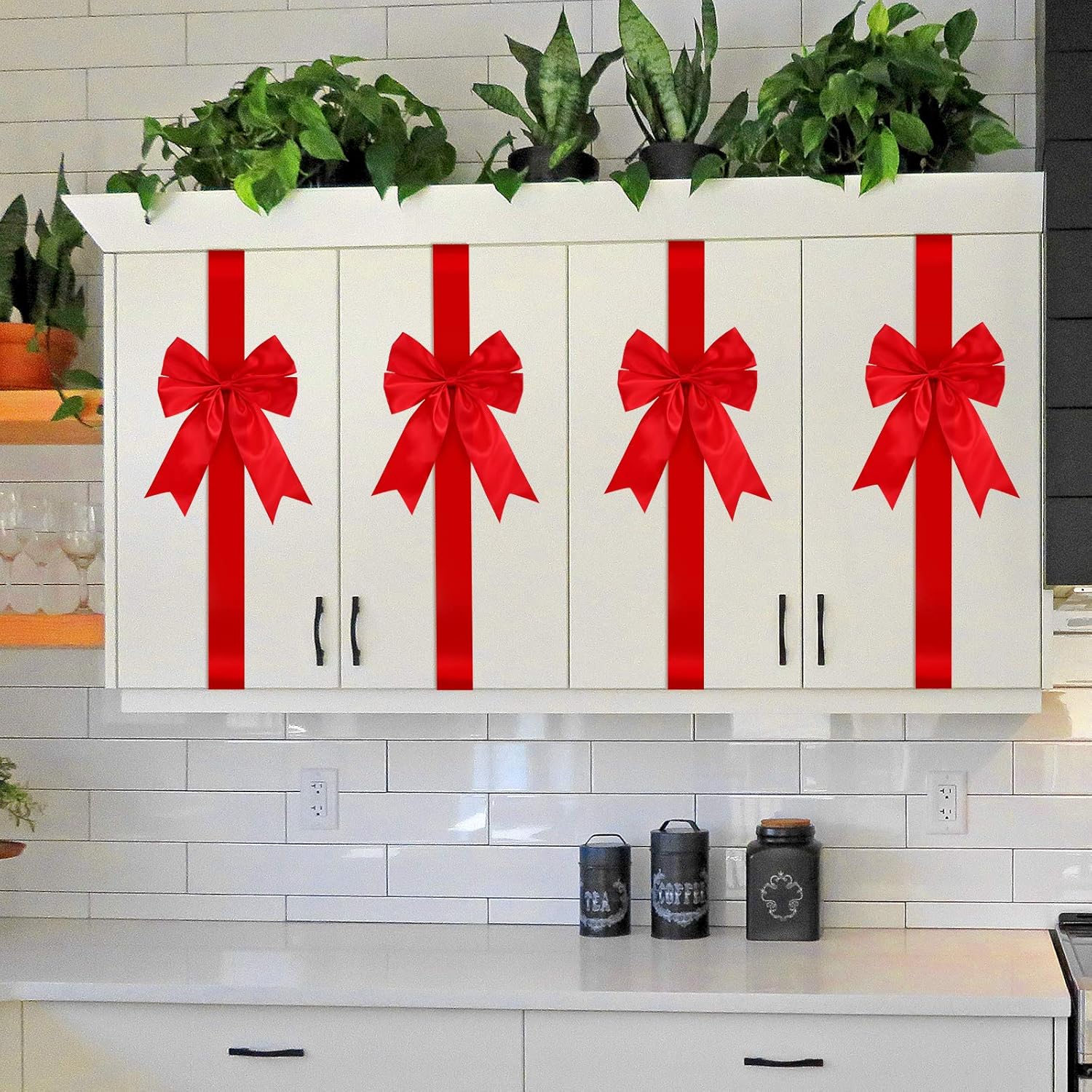 Bring Timeless Beauty to Your Home with Christmas Door Decorations.